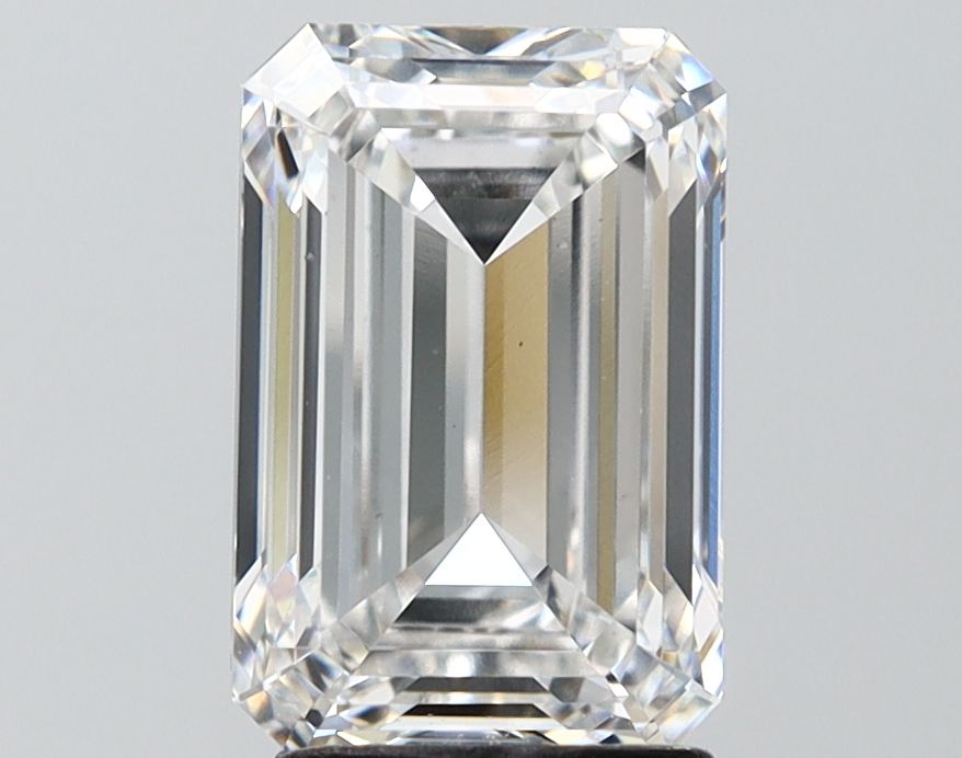 3.12 ct. emerald Lab Grown Diamond front image