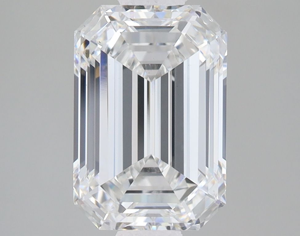 3.10 ct. emerald Lab Grown Diamond front image