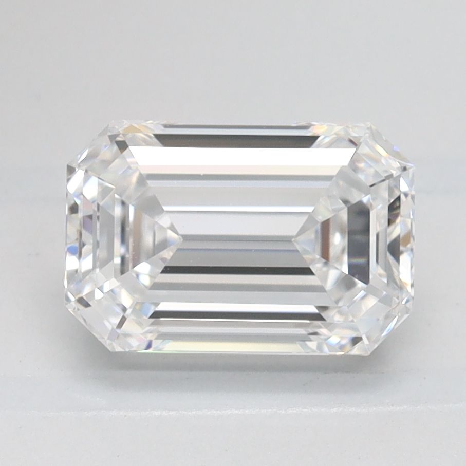 1.53 ct. emerald Lab Grown Diamond front image