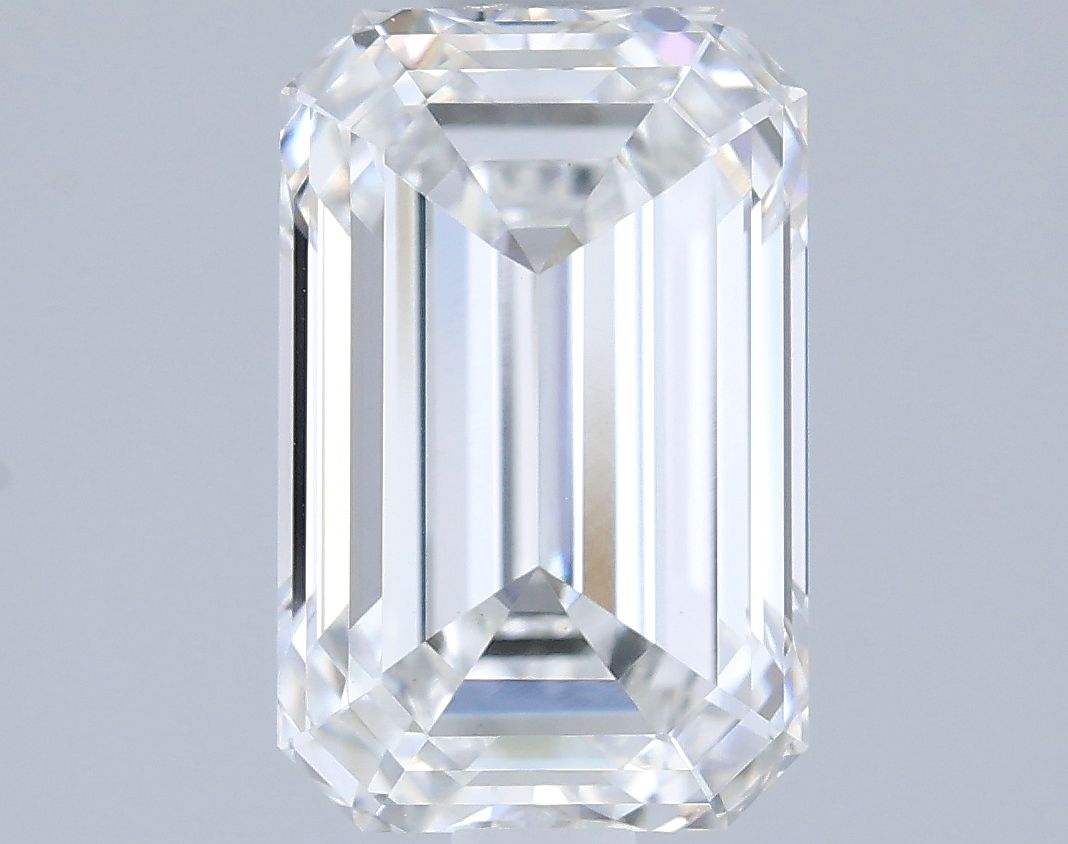 1.82 ct. emerald Lab Grown Diamond front image