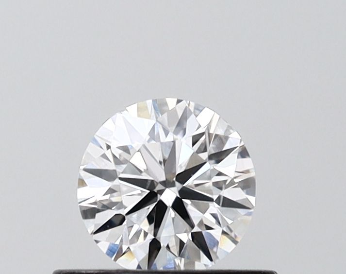 0.38 ct lab-grown Round Diamond