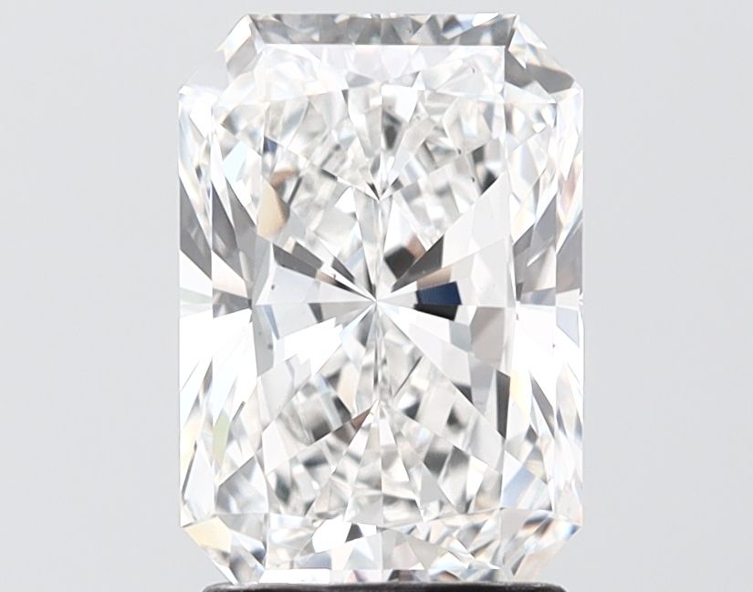 2.37 ct Radiant diamond