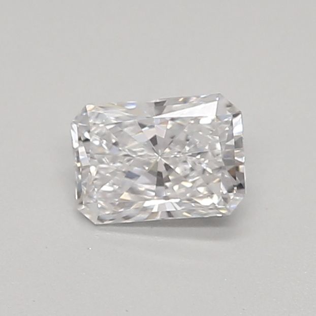 0.34 ct lab-grown Radiant Diamond