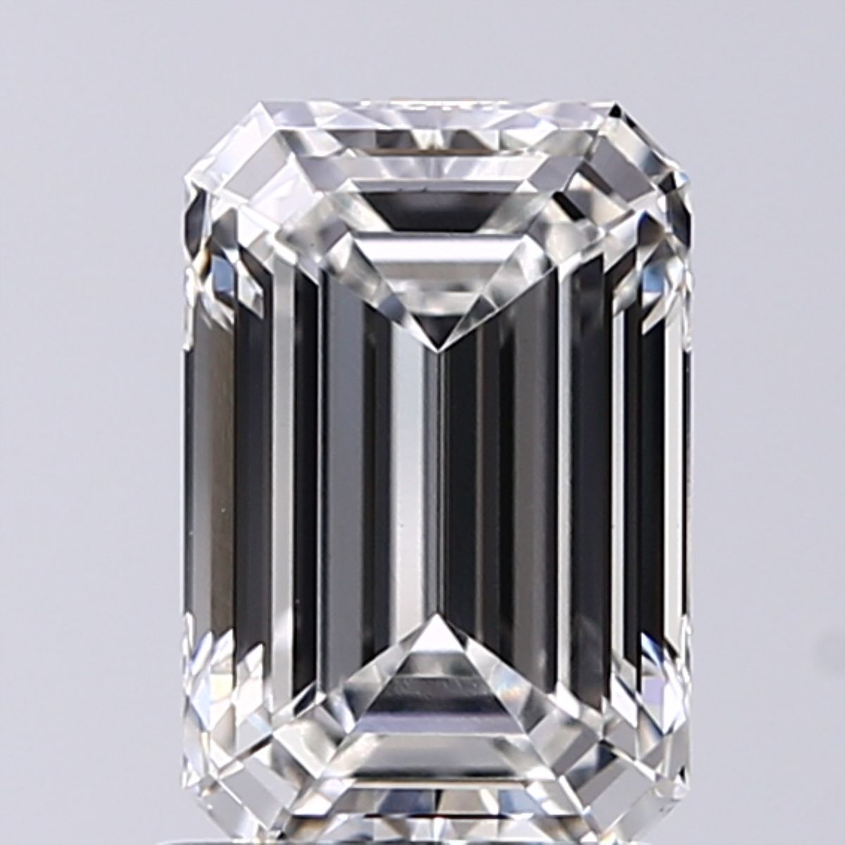 1.52 ct. emerald Lab Grown Diamond front image