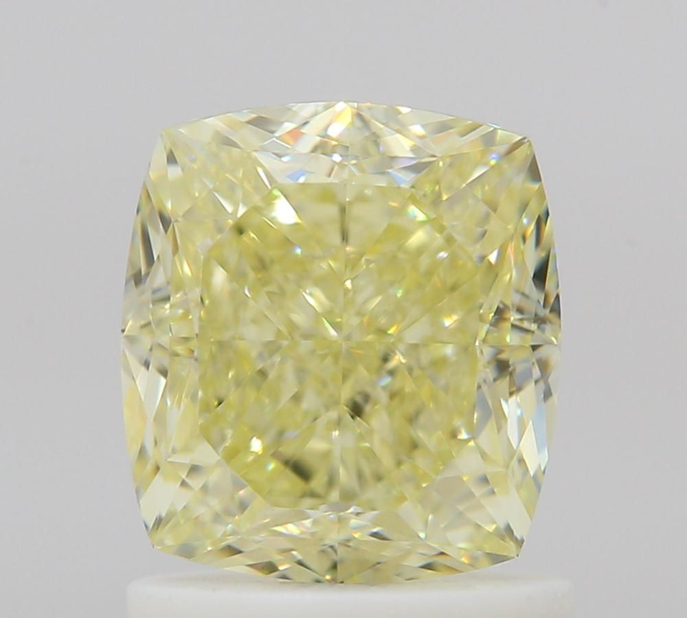 1.50 ct Cushion Brilliant diamond