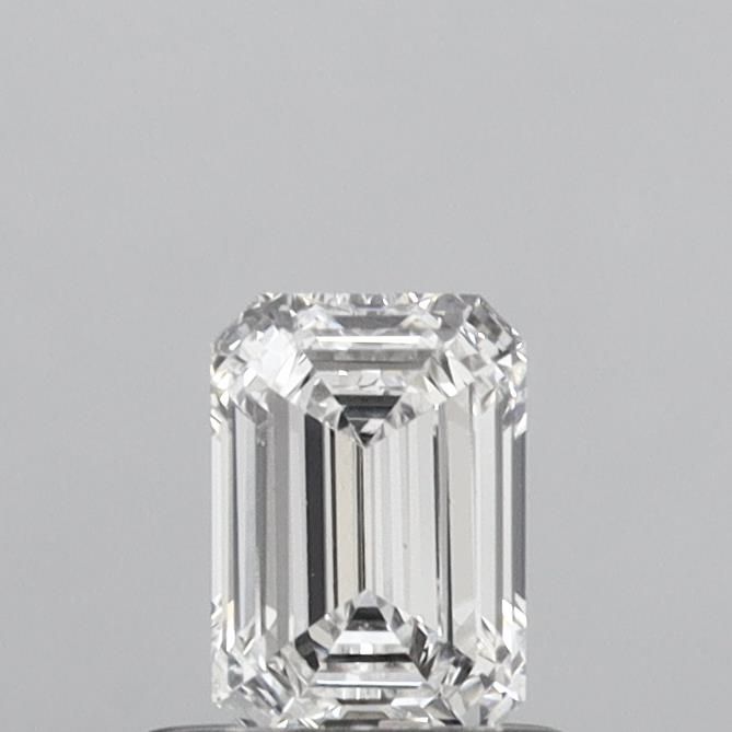 0.7 ct lab-grown Emerald Diamond