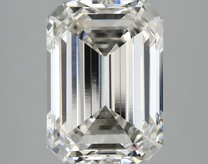 3.10 ct Emerald diamond