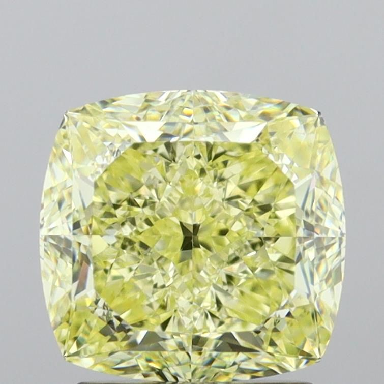 2.71 ct Cushion Brilliant diamond