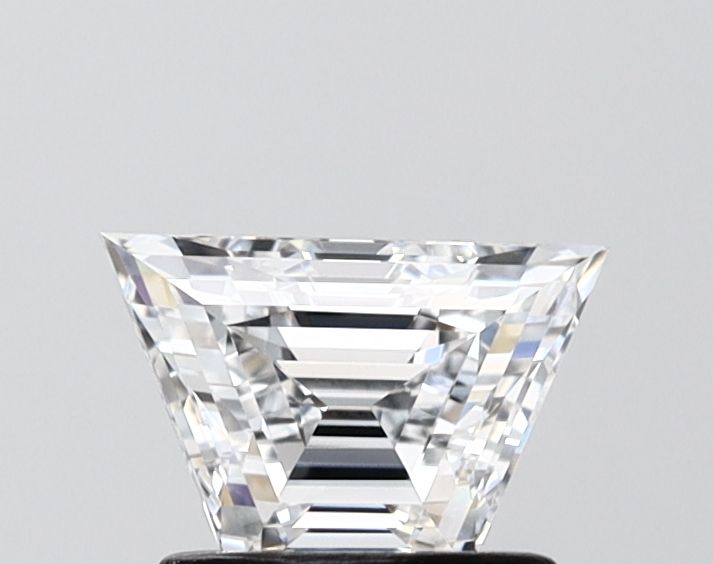 0.91 ct lab-grown Trapezoid Diamond