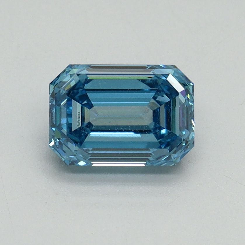 1.02 ct. emerald Lab Grown Diamond front image