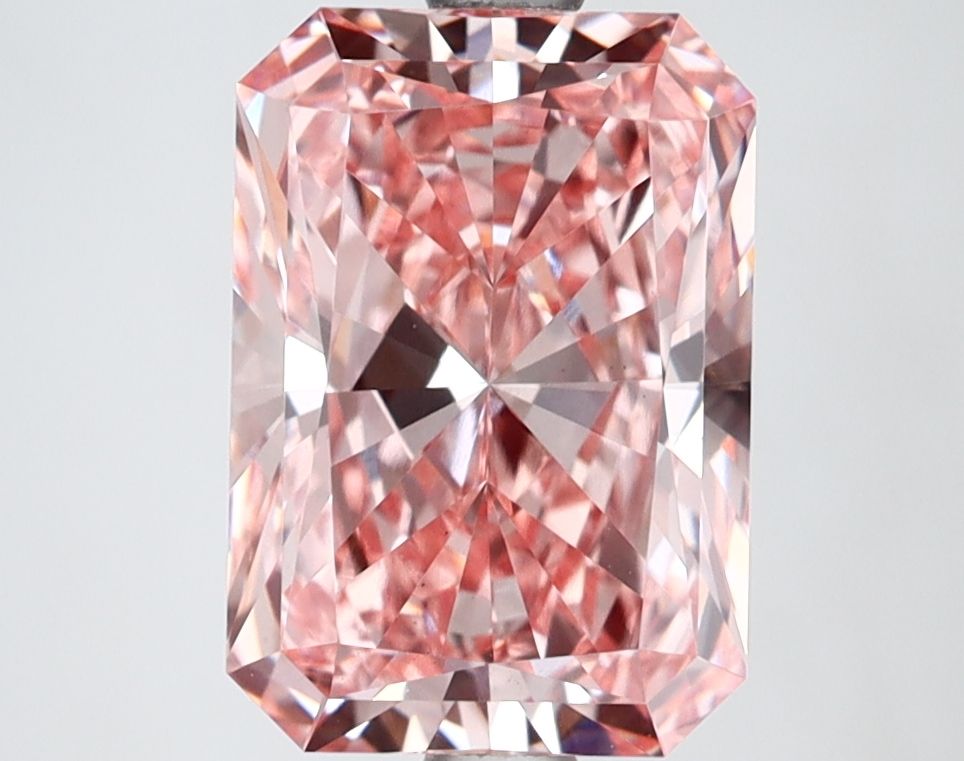 2.87 ct. radiant Lab Grown Diamond front image