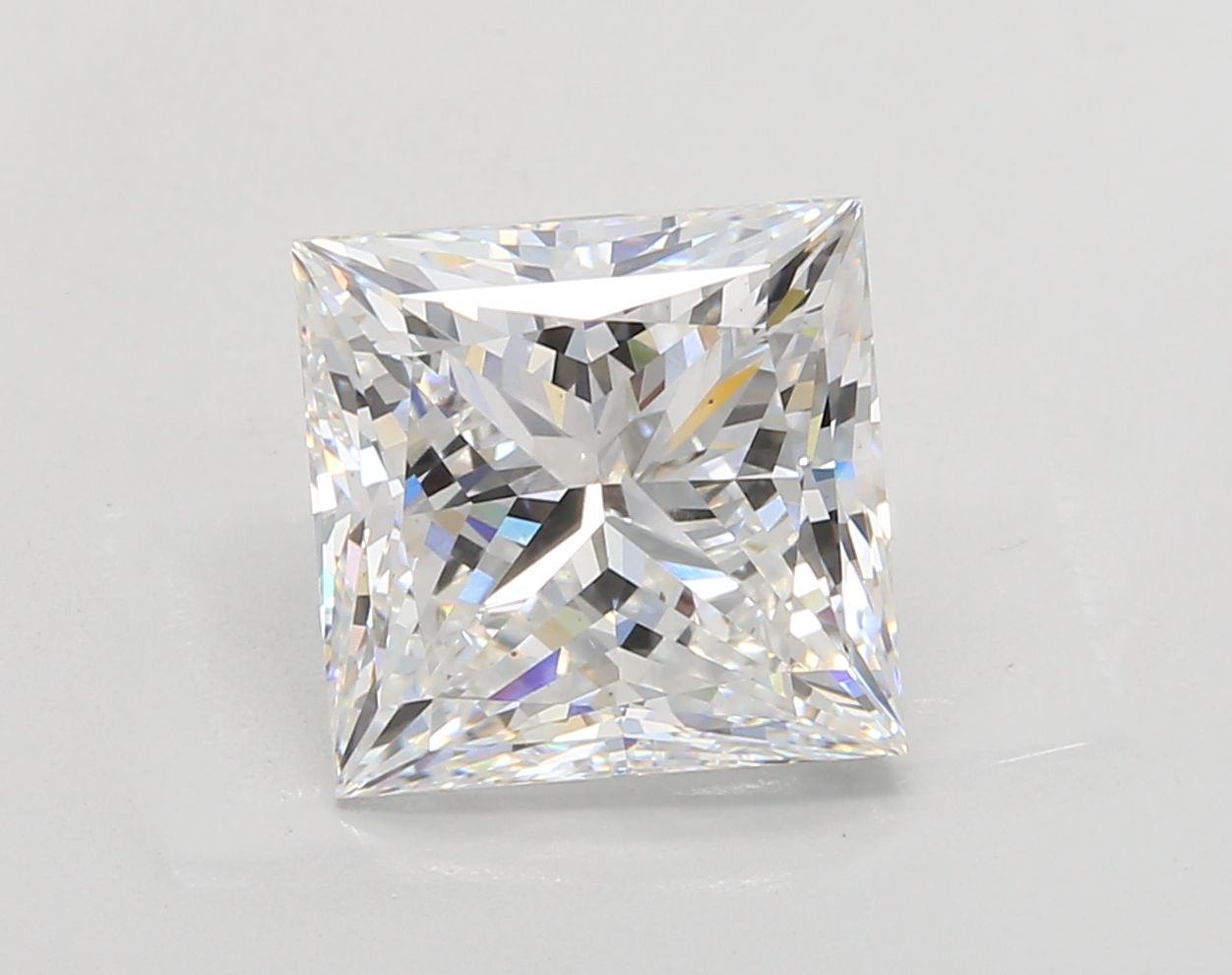 4.55 ct. princess Lab Grown Diamond front image