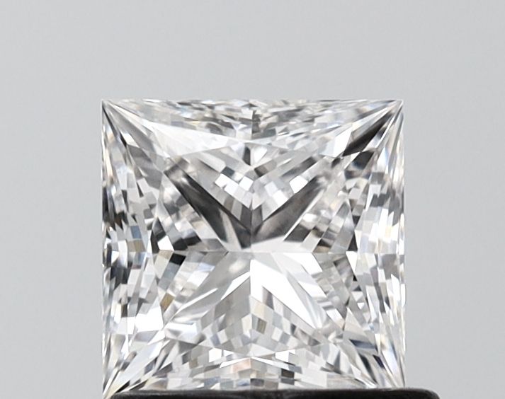 0.95 ct. princess Lab Grown Diamond front image