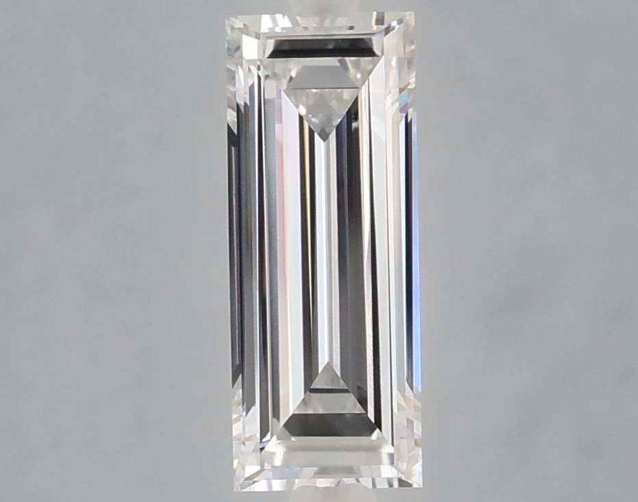 1.03 ct lab-grown Baguette Diamond