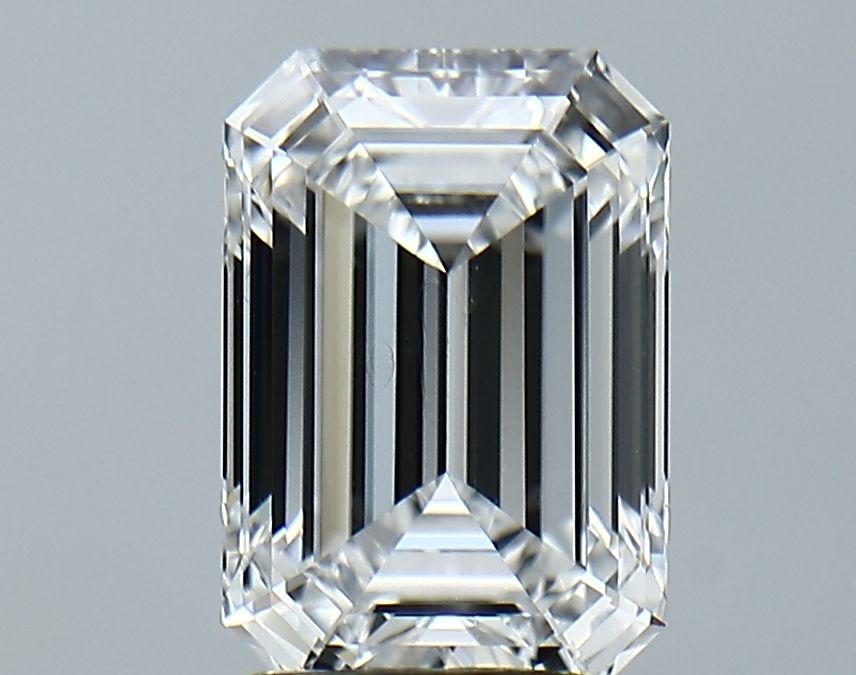 2.57 ct. emerald Lab Grown Diamond front image