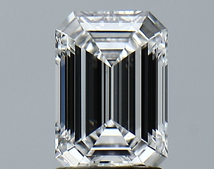 1.51 ct. emerald Lab Grown Diamond front image