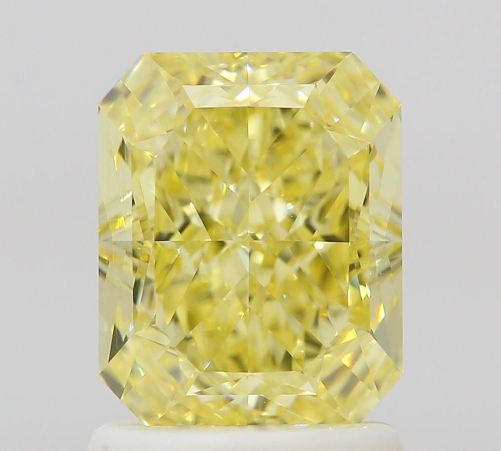 1.57 ct Radiant diamond