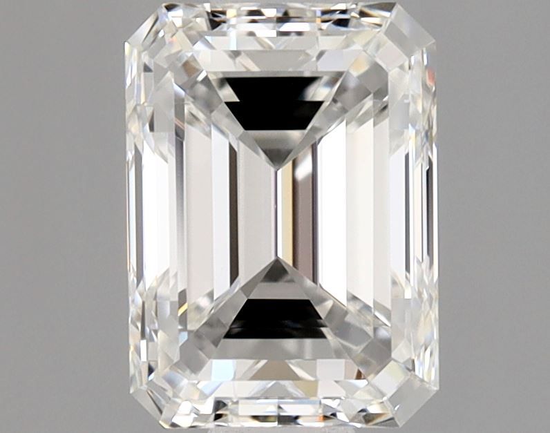 0.70 ct Emerald diamond