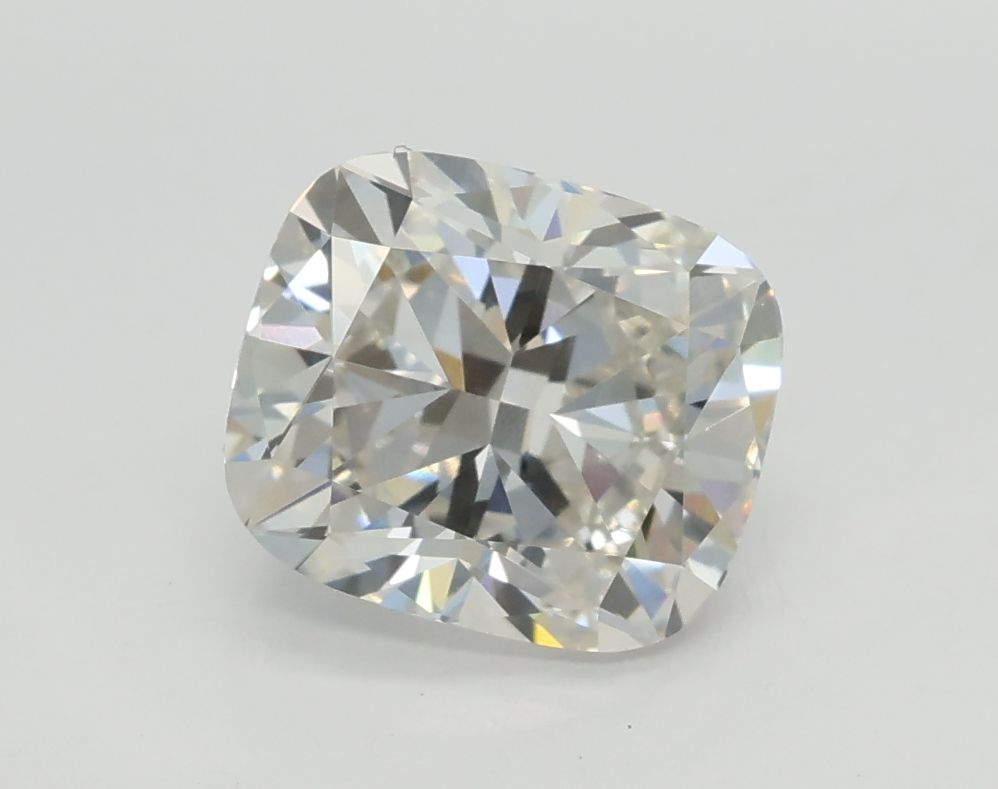 2.60 ct Cushion Modified diamond