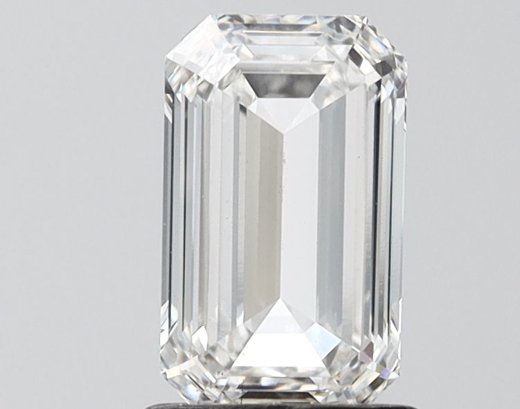 1.41 ct. emerald Lab Grown Diamond front image