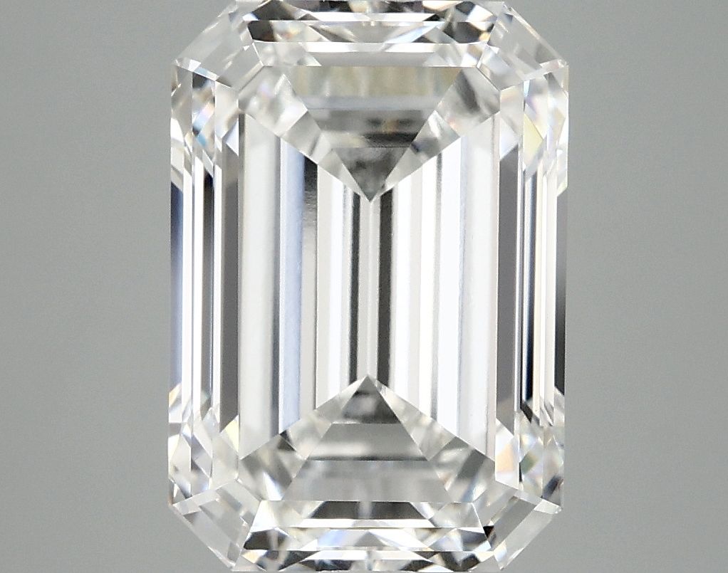 5.04 ct. emerald Lab Grown Diamond front image