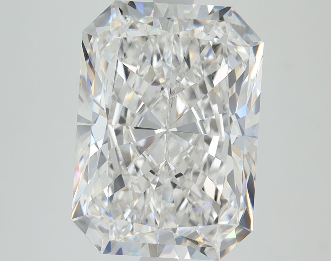 5.56 ct. radiant Lab Grown Diamond front image