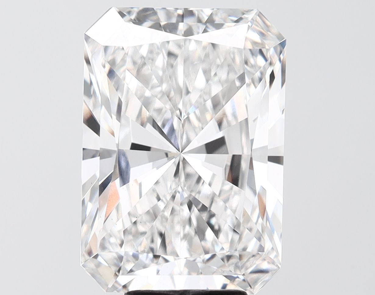 7.51 ct. radiant Lab Grown Diamond front image