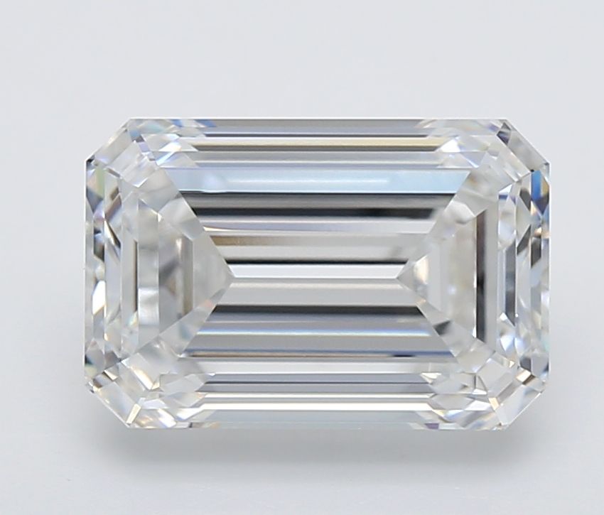 3.07 ct. emerald Lab Grown Diamond front image