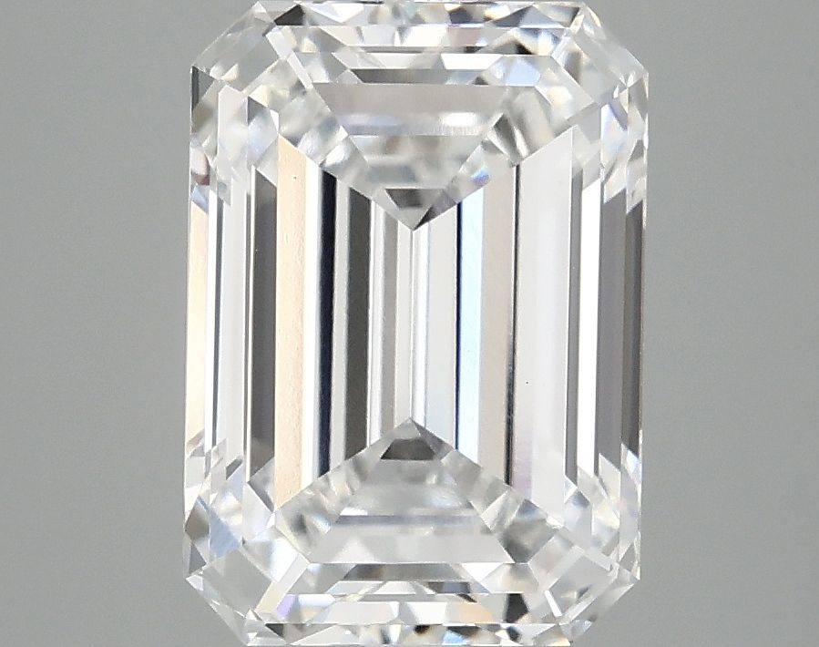 3.91 ct. emerald Lab Grown Diamond front image