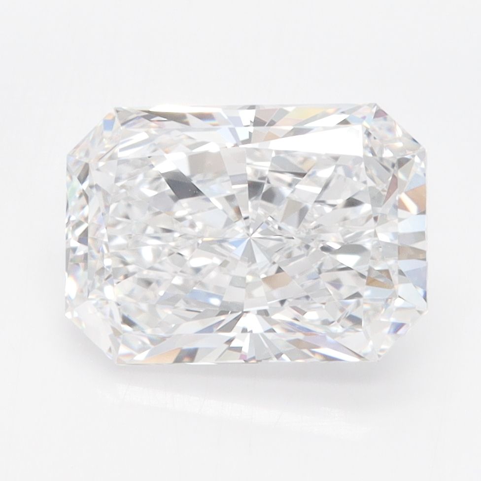 3.04 ct. radiant Lab Grown Diamond front image