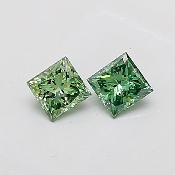 0.27 CT Fancy Vivid Green PRINCESS