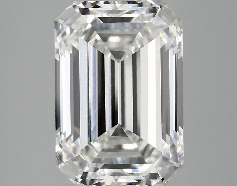 4.07 ct. emerald Lab Grown Diamond front image