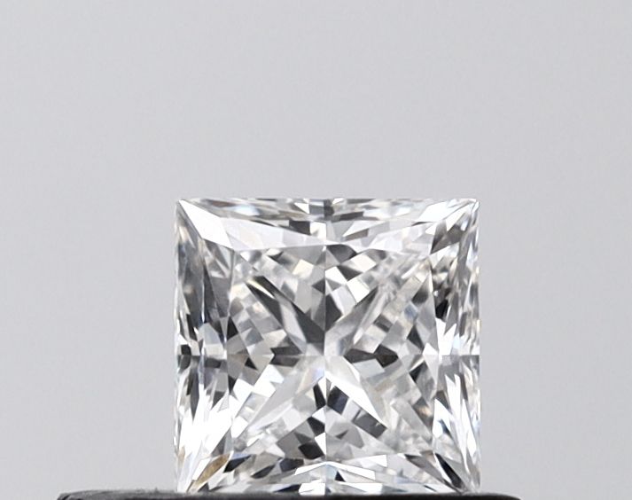 0.54 ct lab-grown Princess Diamond