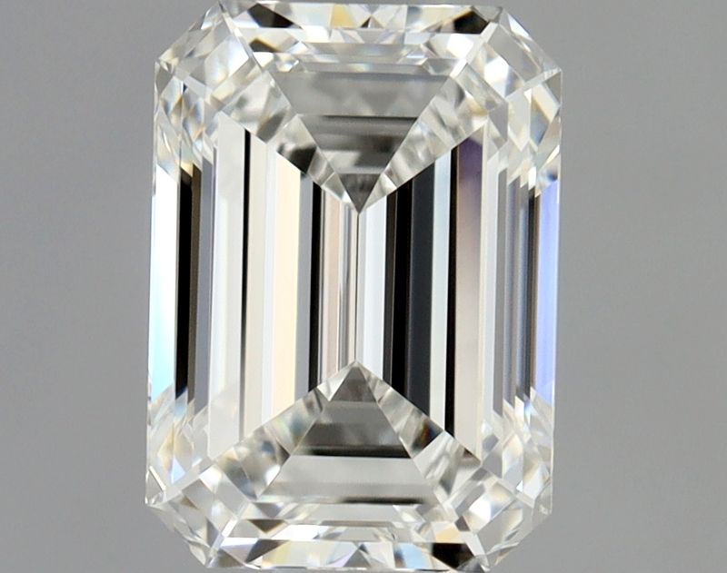 0.70 ct Emerald diamond