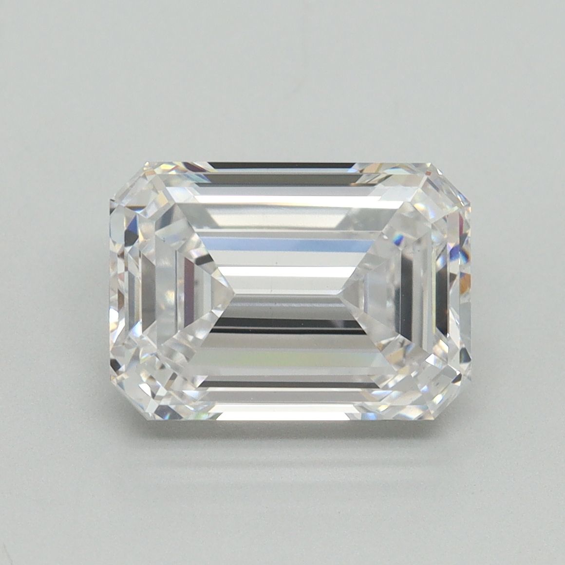 3.25 ct. emerald Lab Grown Diamond front image