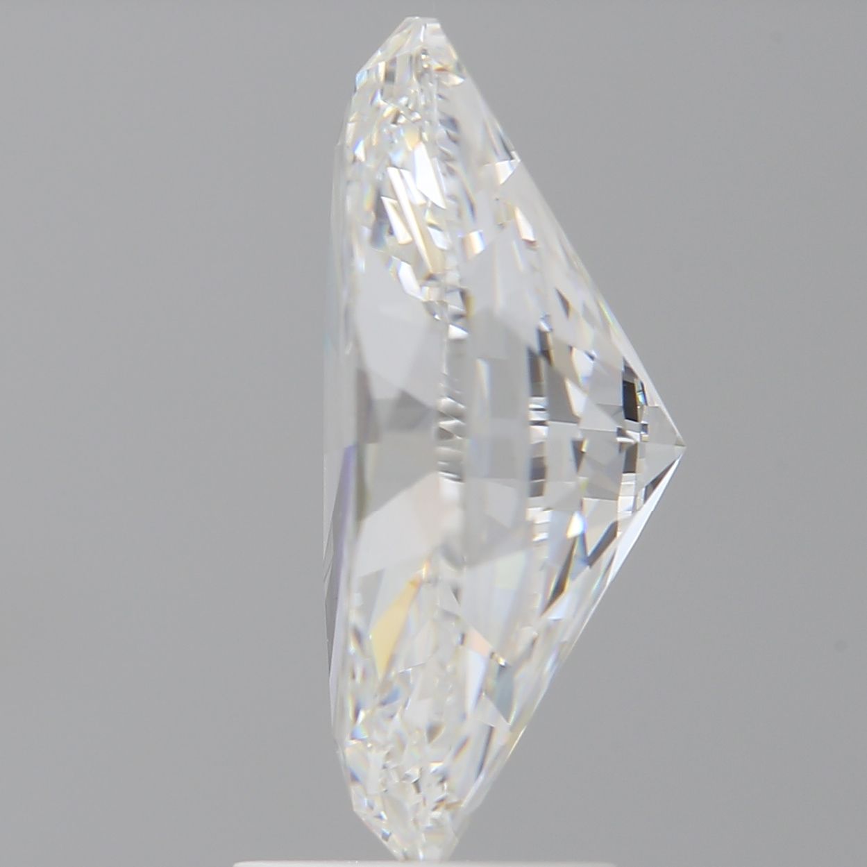 4.09 ct. oval Lab Grown Diamond front image