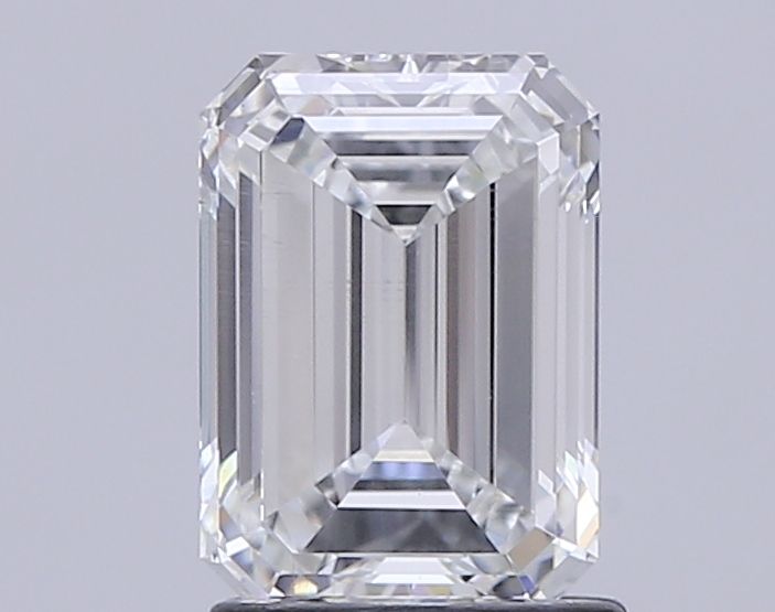 1.66 ct Emerald diamond