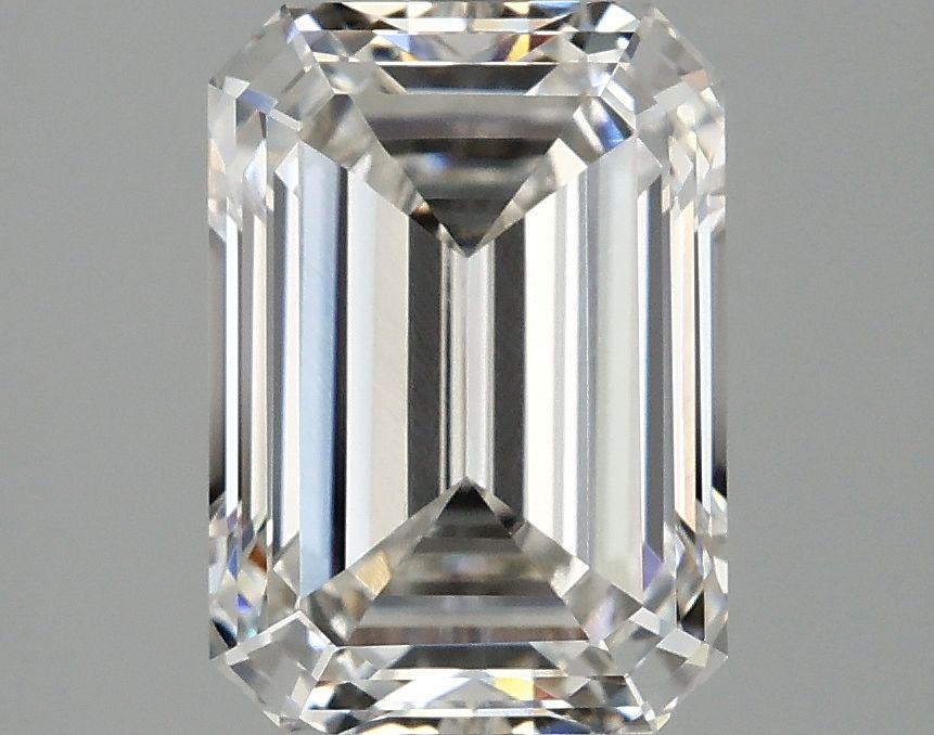 3.25 ct. emerald Lab Grown Diamond front image