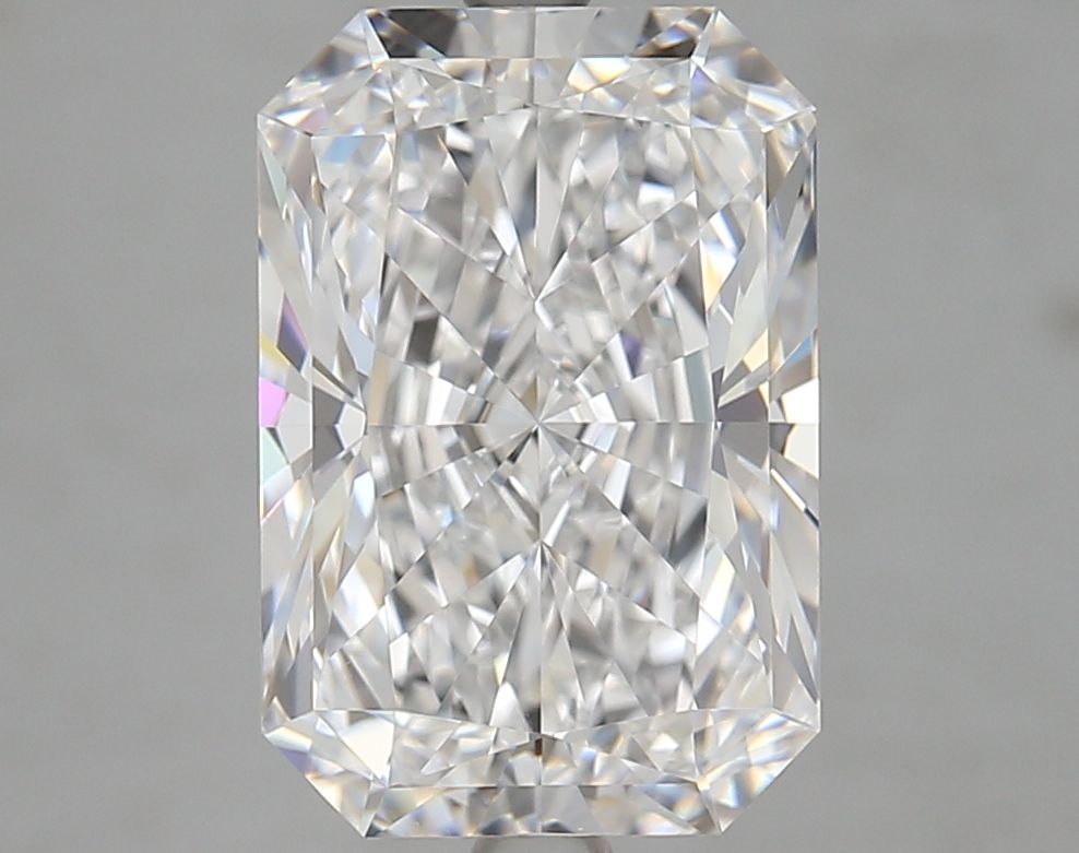 5.04 ct. radiant Lab Grown Diamond front image