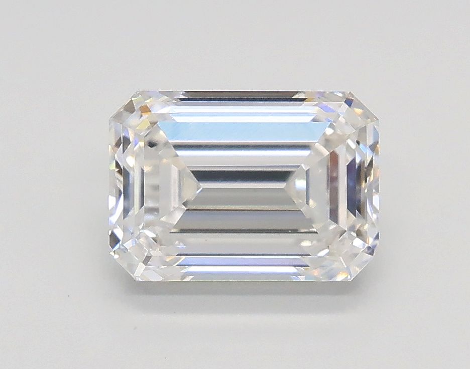 1.32 ct. emerald Lab Grown Diamond front image