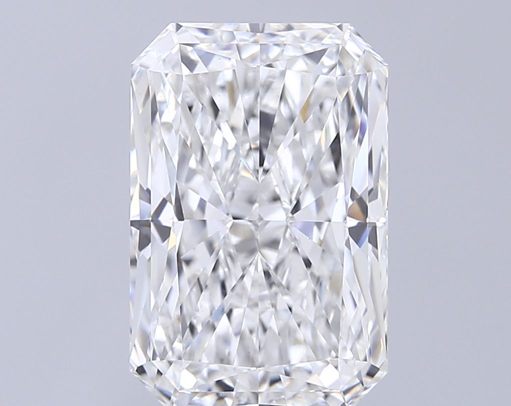 7.03 ct. radiant Lab Grown Diamond front image