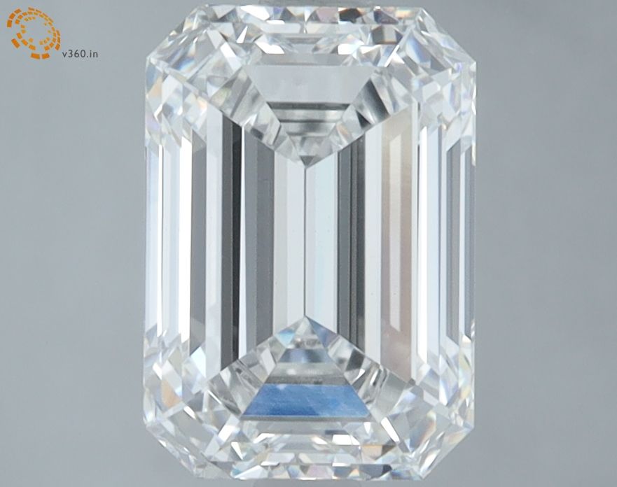 2.59 ct. emerald Lab Grown Diamond front image