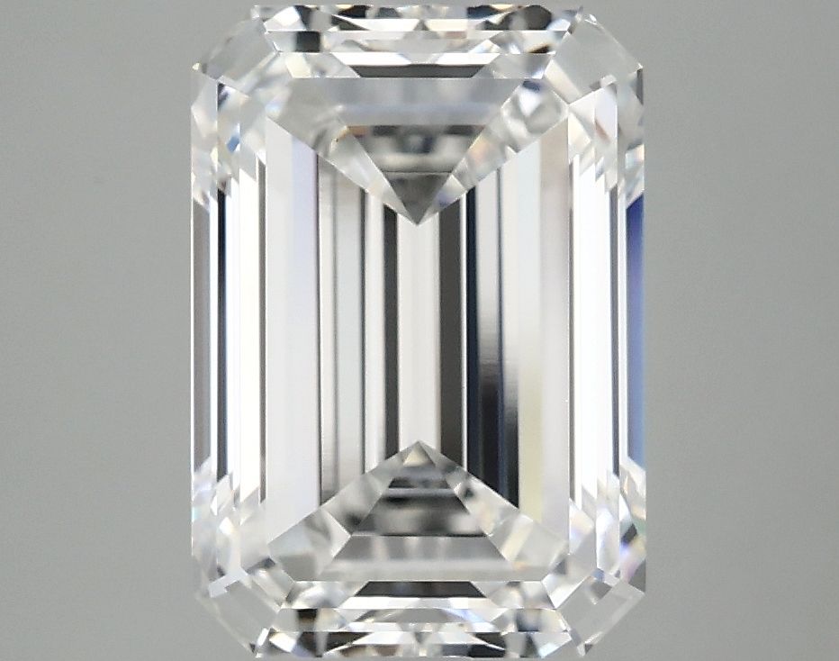 3.88 ct. emerald Lab Grown Diamond front image