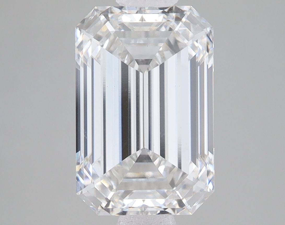 4.02 ct. emerald Lab Grown Diamond front image