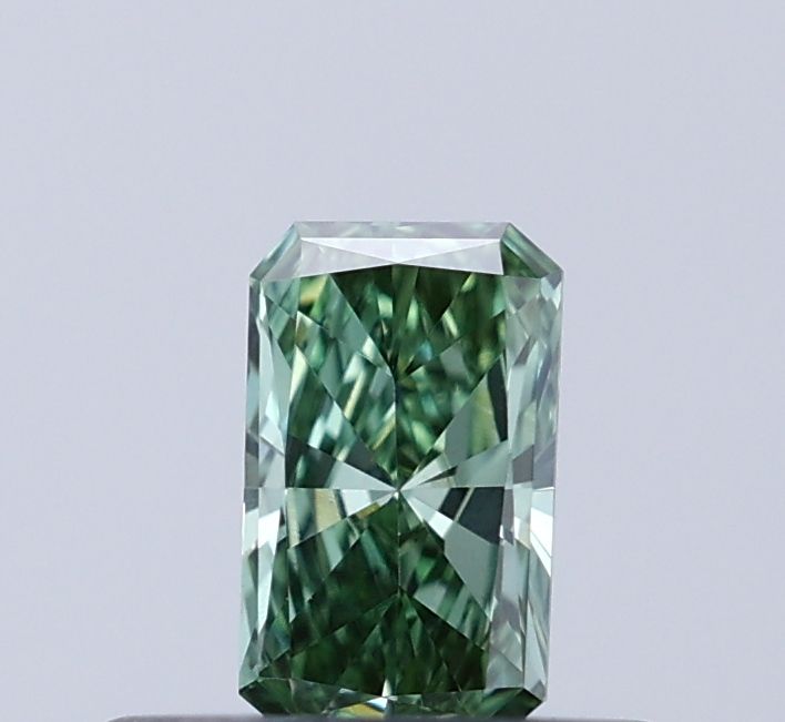 0.25 CT Fancy Vivid Green RADIANT