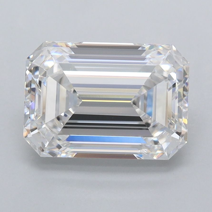 2.56 ct. emerald Lab Grown Diamond front image