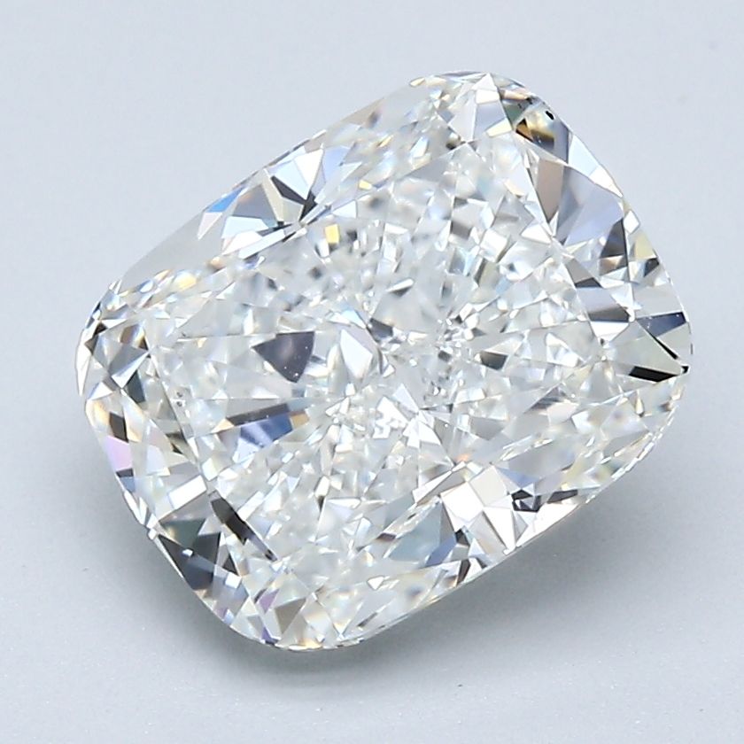 3.01 ct Cushion Brilliant diamond