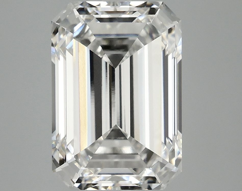 4.17 ct. emerald Lab Grown Diamond front image