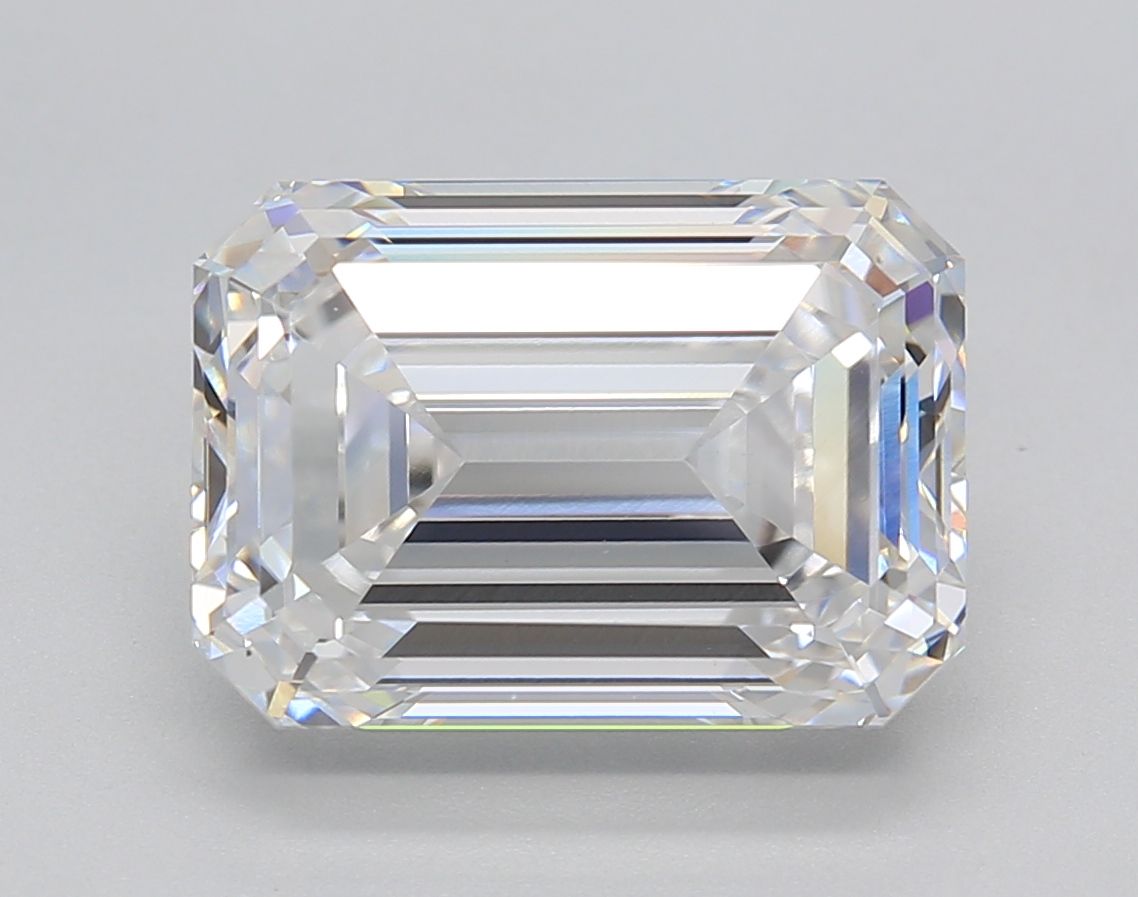 5.65 ct. emerald Lab Grown Diamond front image