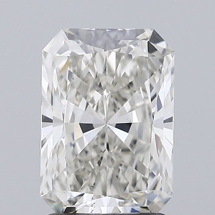 1.63 ct Radiant diamond